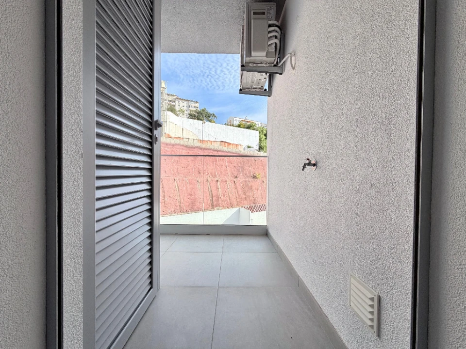 Apartamento T1 para Venda em Santo Antonio dos Olivais Foto 5