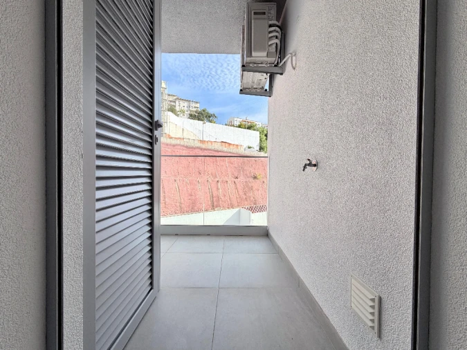 Apartamento T1 para Venda em Santo Antonio dos Olivais Foto 5