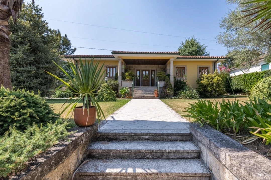 Moradia T4 para Venda em Verim, Friande e Ajude Foto 1