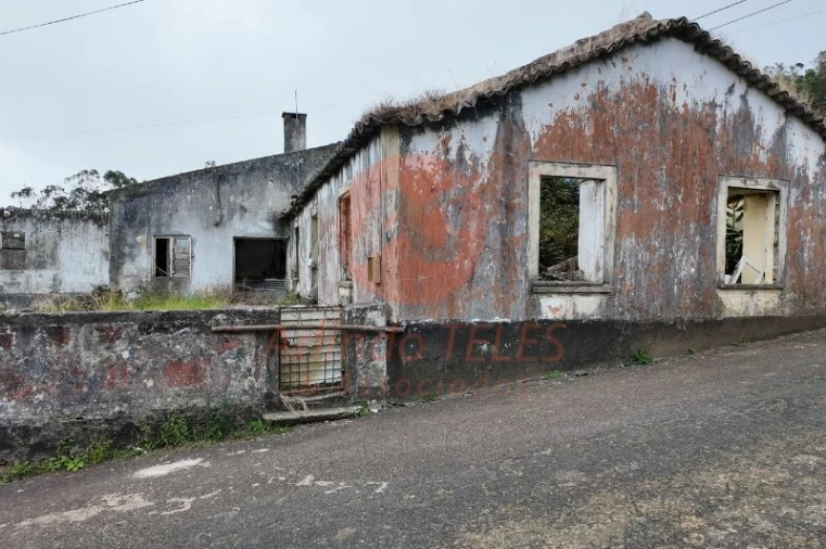 Moradia T4 para Venda em Posto Santo Foto 14