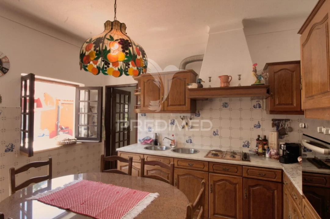 Moradia T4 para Venda em Muge Foto 9