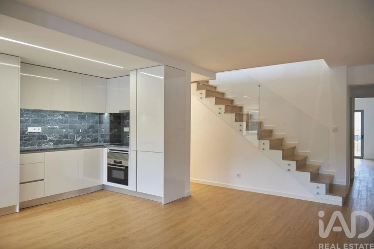 Apartamento T3 para Venda em Alcantara Foto 6