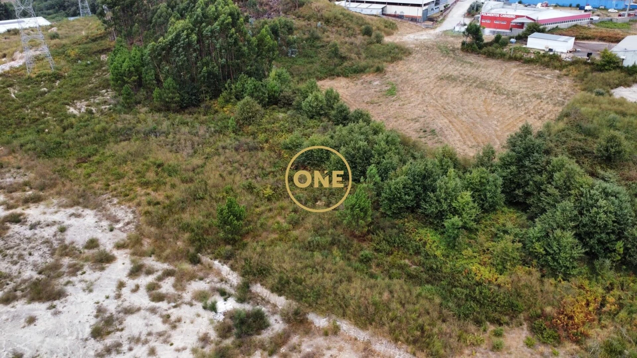 Terreno para Venda em Ferreira Foto 1