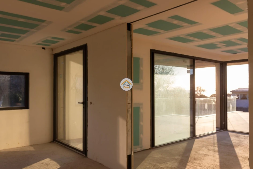 Moradia T3 para Venda em São Felix da Marinha Foto 17