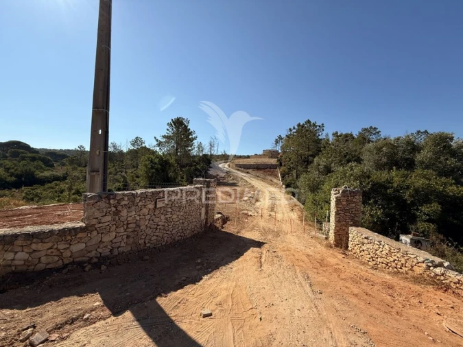 Terreno para Venda em Paderne Foto 2