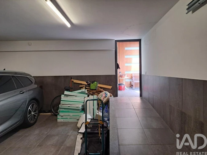 Moradia T3 para Venda em Madalena Foto 27