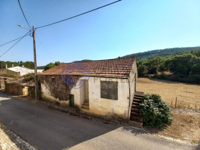 Armazém para Venda em Areias e Pias Foto 1