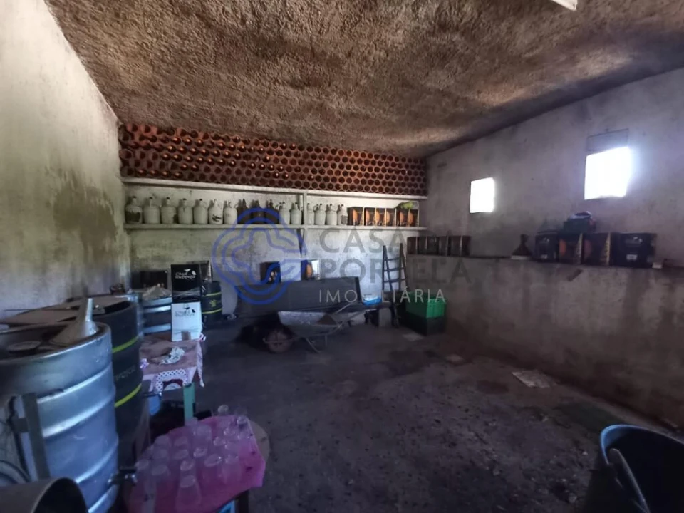 Armazém para Venda em Areias e Pias Foto 7