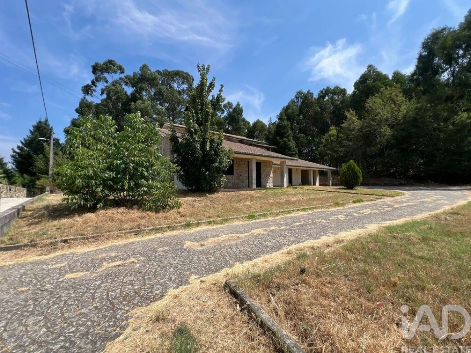 Moradia T4 para Venda em Vouzela e Paços de Vilharigues Foto 21