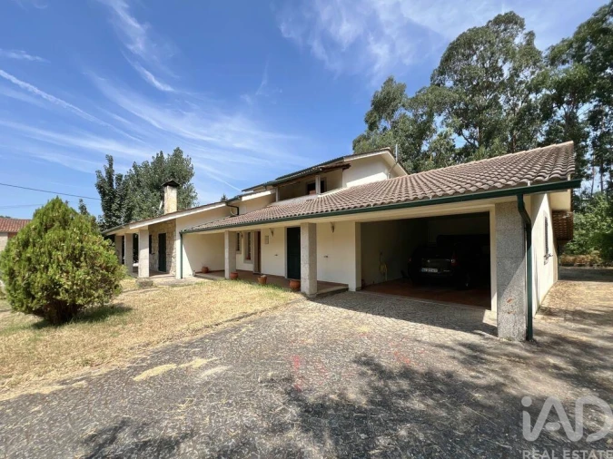 Moradia T4 para Venda em Vouzela e Paços de Vilharigues Foto 22