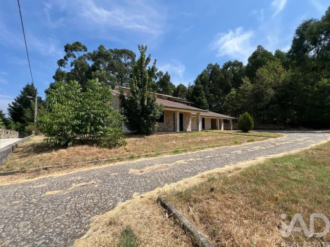 Moradia T4 para Venda em Vouzela e Paços de Vilharigues Foto 21