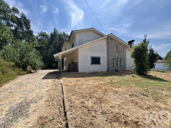 Moradia T4 para Venda em Vouzela e Paços de Vilharigues Foto 24