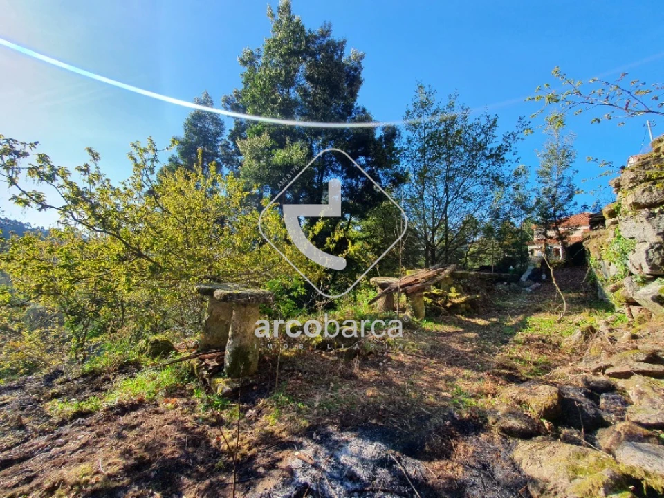 Moradia T5 para Venda em Padreiro (Salvador e Santa Cristina) Foto 23