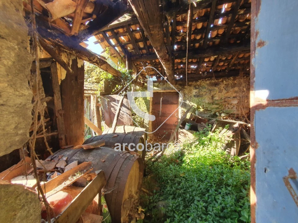 Moradia T5 para Venda em Padreiro (Salvador e Santa Cristina) Foto 28