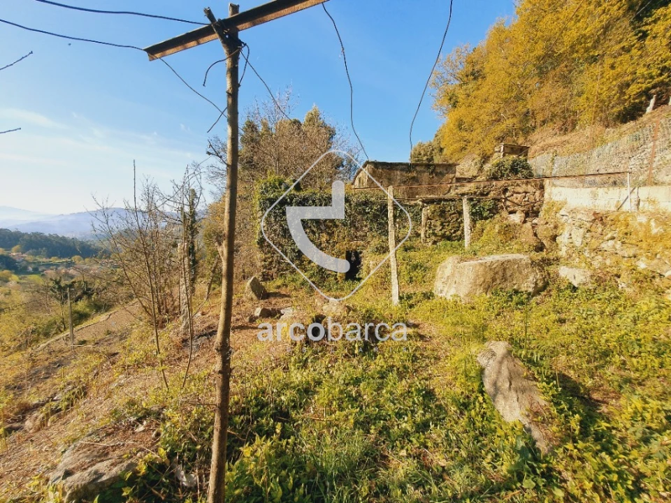 Moradia T5 para Venda em Padreiro (Salvador e Santa Cristina) Foto 5