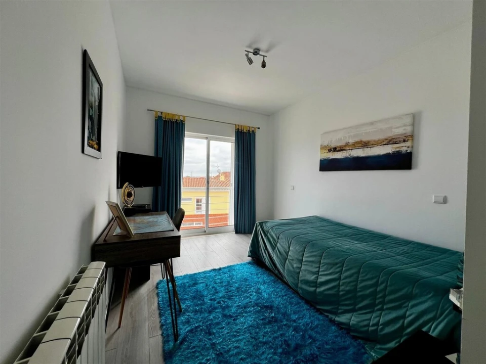 Apartamento T3 para Venda em Carapinheira Foto 8