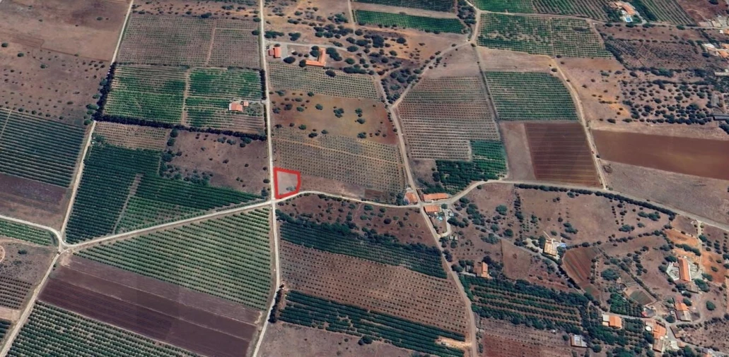 Terreno para Venda em São Bartolomeu de Messines Foto 9