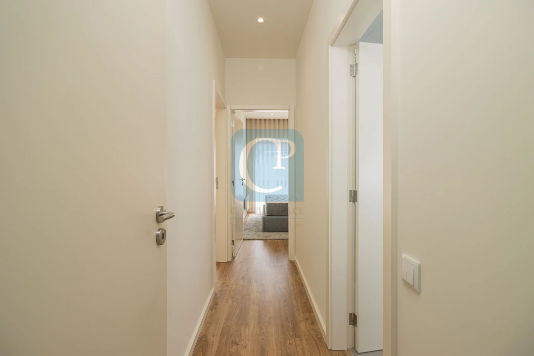 Apartamento T2 para Venda em Cedofeita, Santo Ildefonso, Sé, Miragaia, São Nicolau e Vitória Foto 13