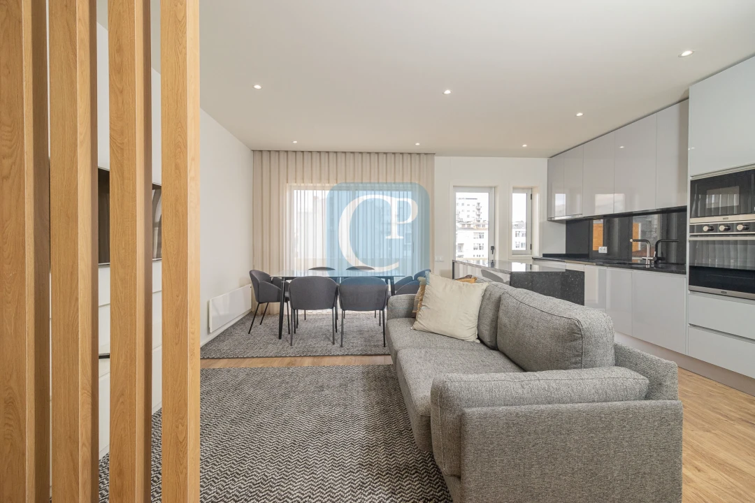 Apartamento T2 para Venda em Cedofeita, Santo Ildefonso, Sé, Miragaia, São Nicolau e Vitória Foto 1