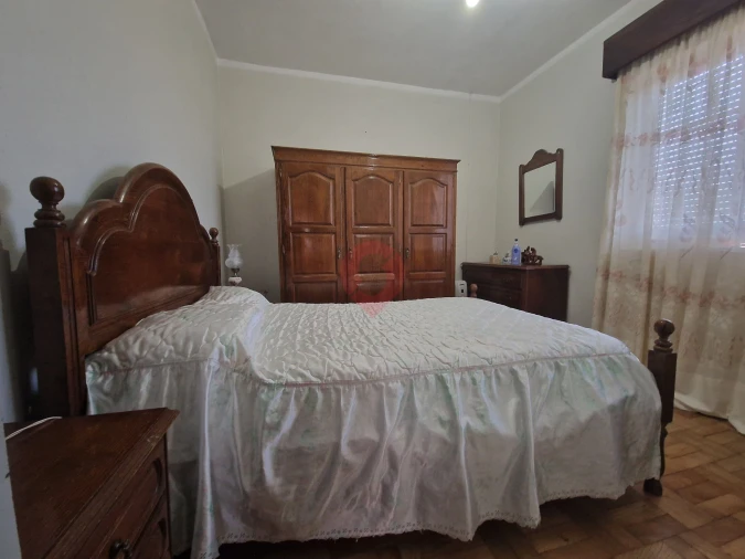 Moradia T4 para Venda em Barbeita Foto 9