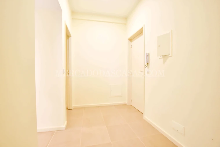 Apartamento T3 para Venda em Espinho Foto 6