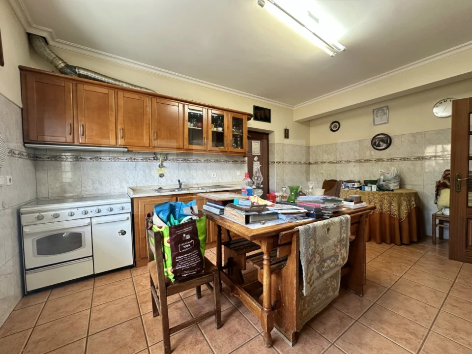 Apartamento T2 para Venda em Covilhã e Canhoso Foto 9