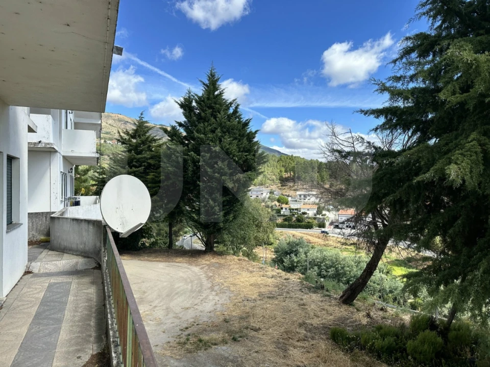 Apartamento T2 para Venda em Covilhã e Canhoso Foto 23