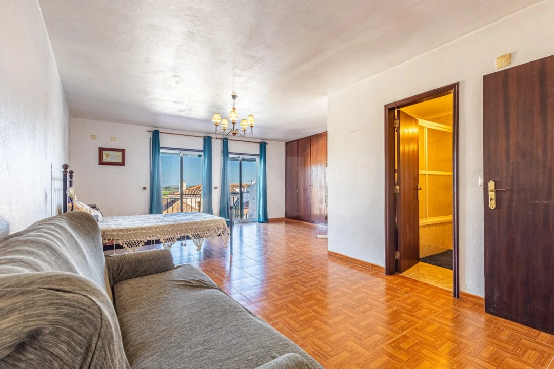 Moradia T3 para Venda em Aldeia Galega da Merceana e Aldeia Gavinha Foto 4