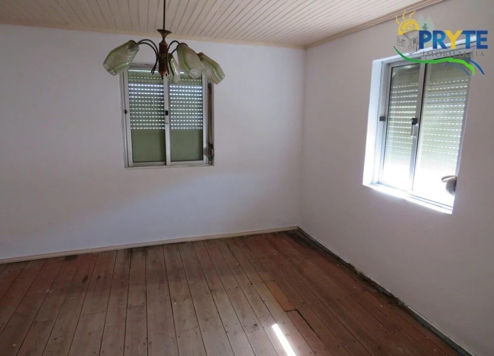 Moradia T3 para Venda em Cernache do Bonjardim, Nesperal e Palhais Foto 21