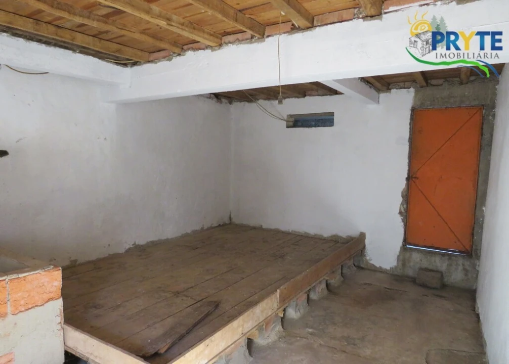 Moradia T3 para Venda em Cernache do Bonjardim, Nesperal e Palhais Foto 32