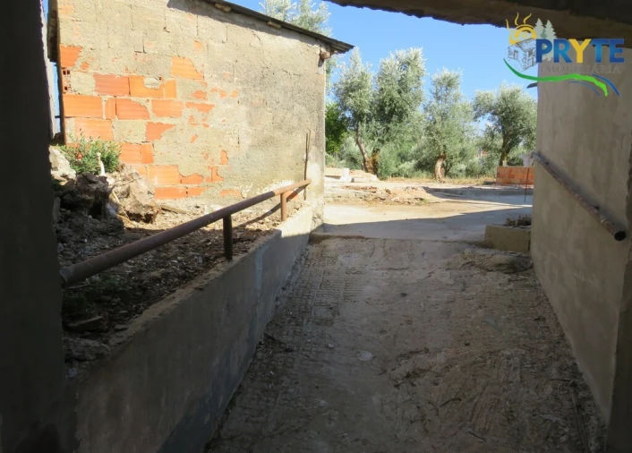 Moradia T3 para Venda em Cernache do Bonjardim, Nesperal e Palhais Foto 12