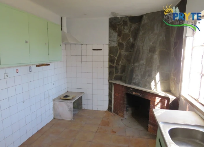 Moradia T3 para Venda em Cernache do Bonjardim, Nesperal e Palhais Foto 25