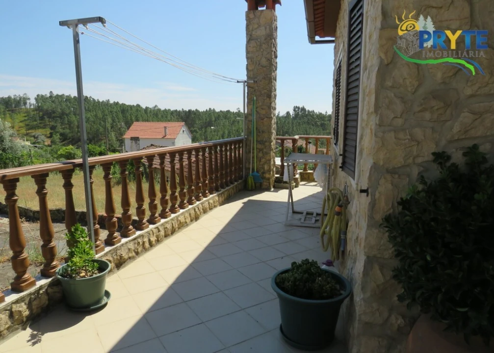 Moradia T3 para Venda em Sertã Foto 53