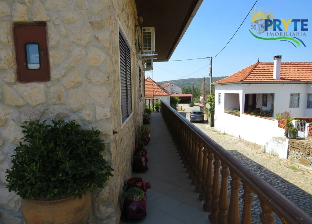 Moradia T3 para Venda em Sertã Foto 54