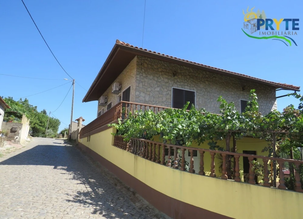 Moradia T3 para Venda em Sertã Foto 115