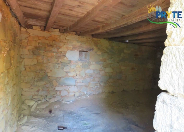 Moradia T3 para Venda em Sertã Foto 11