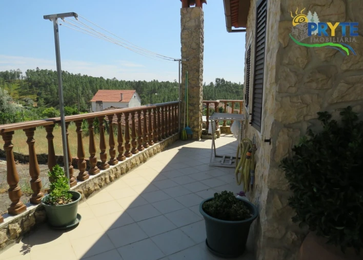 Moradia T3 para Venda em Sertã Foto 53