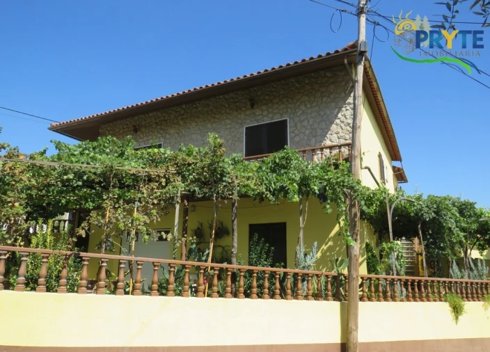 Moradia T3 para Venda em Sertã Foto 111