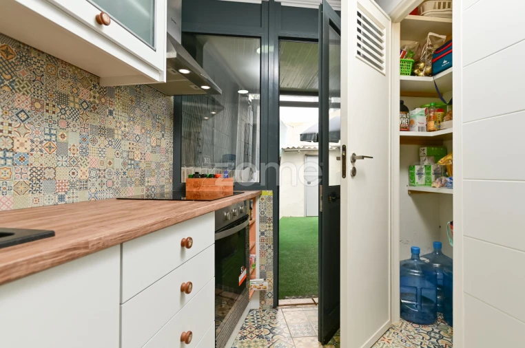 Apartamento T1 para Venda em Pontinha e Famões Foto 10