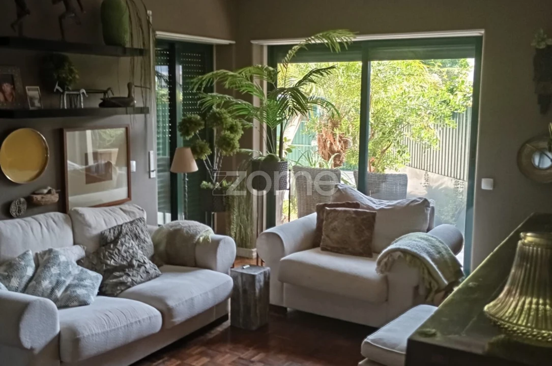 Moradia T5 para Venda em Carcavelos e Parede Foto 7