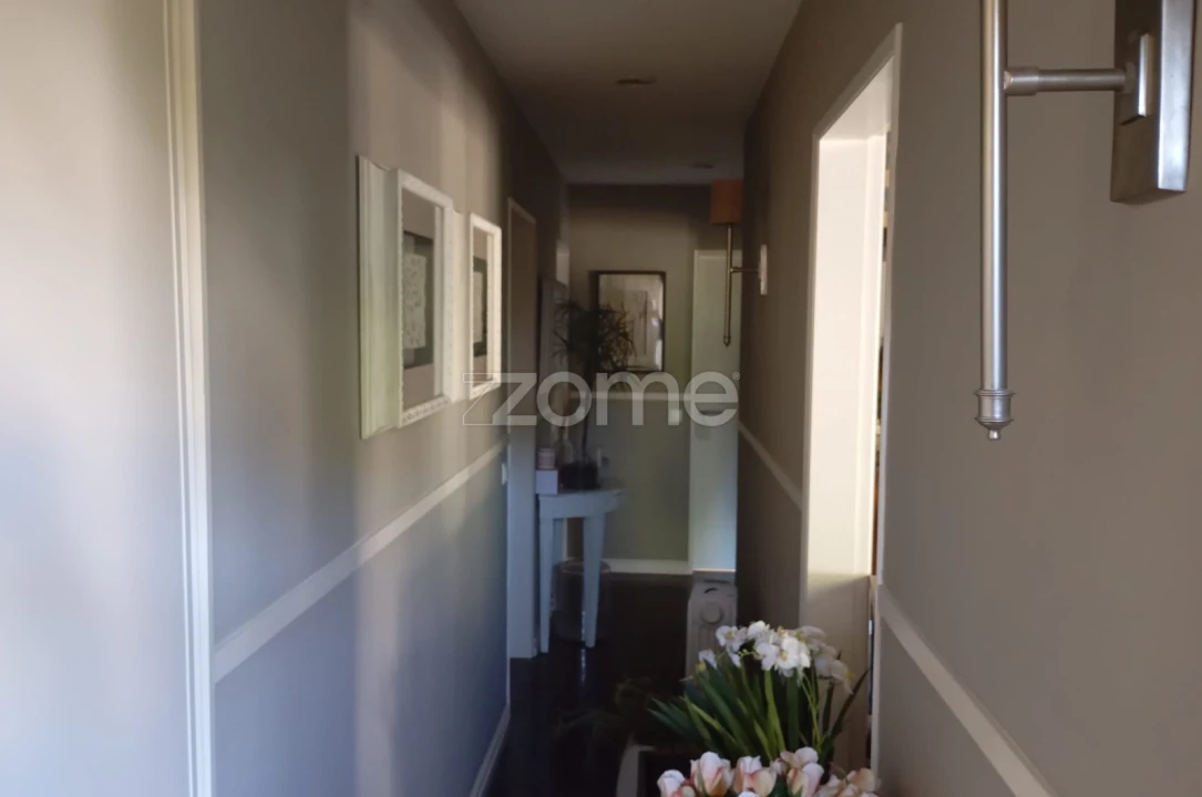 Moradia T5 para Venda em Carcavelos e Parede Foto 8