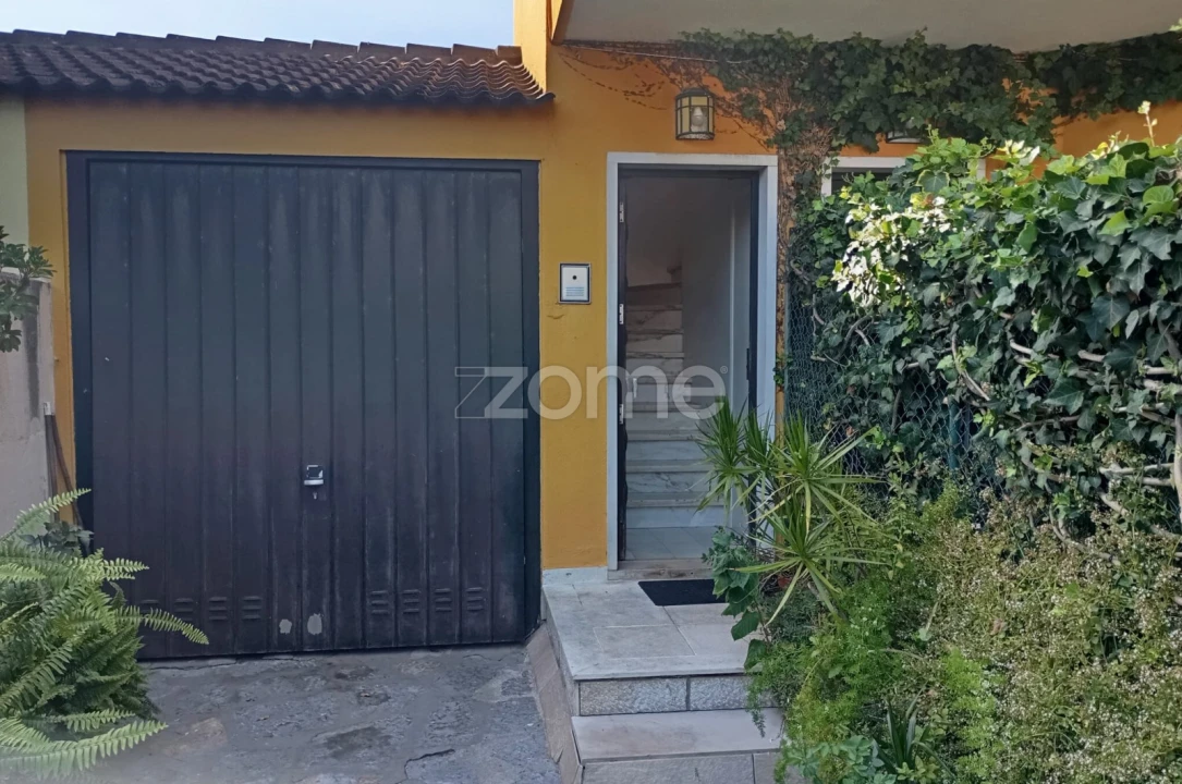 Moradia T5 para Venda em Carcavelos e Parede Foto 17