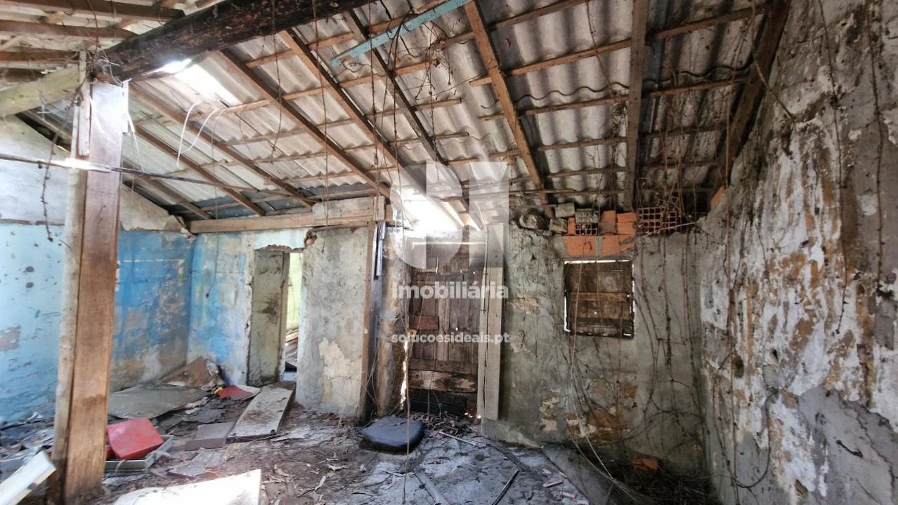 Moradia T2 para Venda em Gandra Foto 23