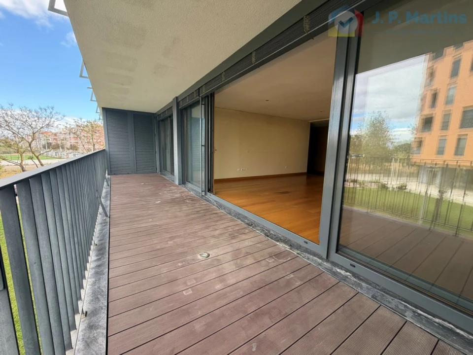 Apartamento T3 para Venda em Alto do Seixalinho, Santo André e Verderena Foto 1