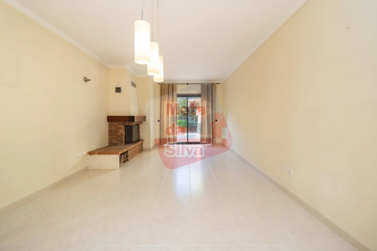 Moradia T3 para Venda em Caparica e Trafaria Foto 11