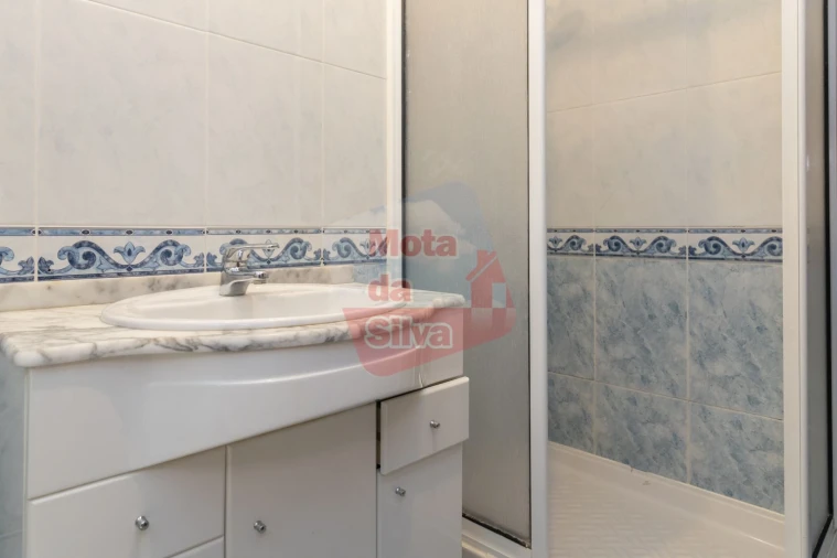 Moradia T3 para Venda em Caparica e Trafaria Foto 32