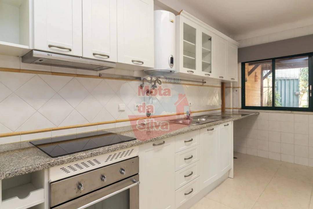 Moradia T3 para Venda em Caparica e Trafaria Foto 1