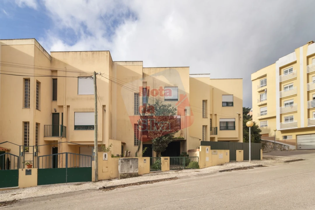 Moradia T3 para Venda em Caparica e Trafaria Foto 49