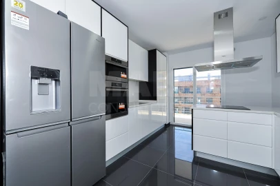 Apartamento T3 para Venda em Odivelas