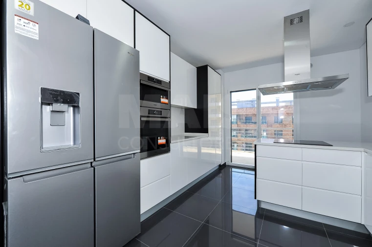 Apartamento T3 para Venda em Odivelas Foto 11